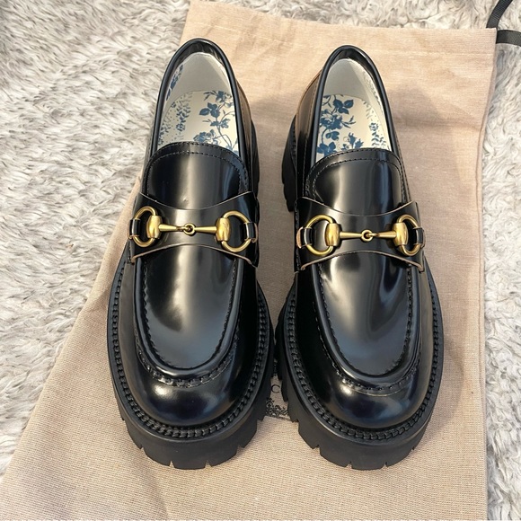 SOLD‼️ Gucci loafers - Picture 2 of 9